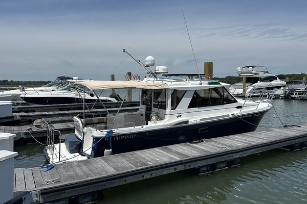 Seahorse 33ft Cutwater Yacht For Sale