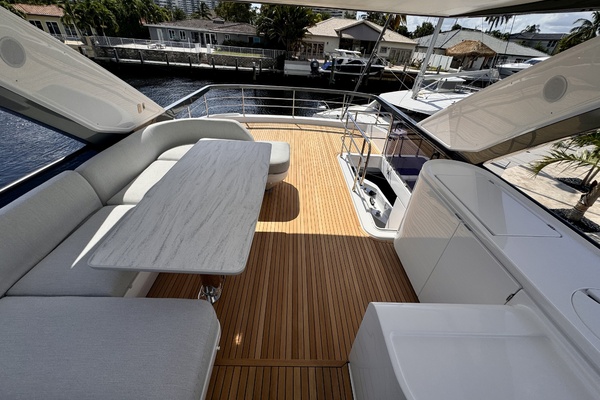 69ft Azimut Yacht For Sale