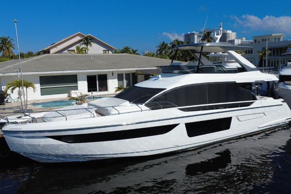 69ft Azimut Yacht For Sale