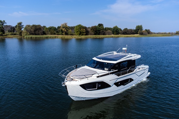 2026 Absolute 48 COUPE 48ft Absolute Yacht For Sale