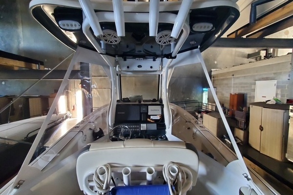 27ft Tidewater Yacht For Sale