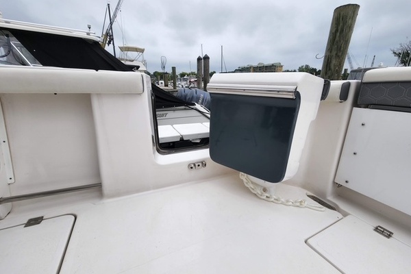 27ft Tidewater Yacht For Sale