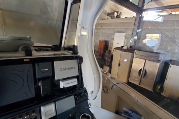 27ft Tidewater Yacht For Sale