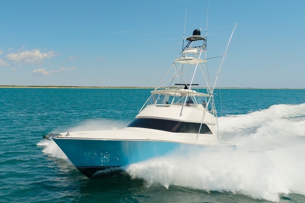 2006 Viking 61