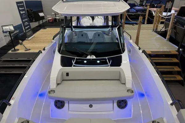 2026 Axopar 29 SUN TOP 31ft Axopar Yacht For Sale