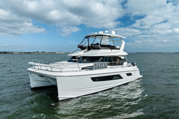 Decadence 44ft Aquila Yacht For Sale