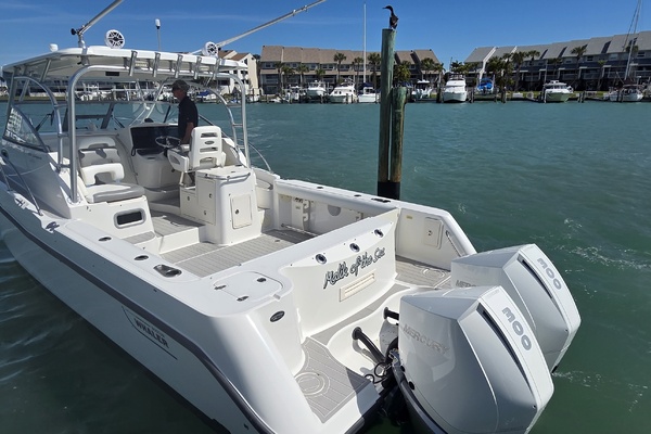 32ft Boston Whaler Yacht For Sale