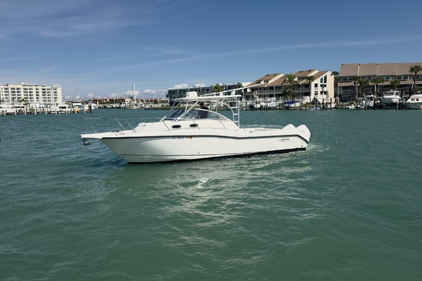 32ft Boston Whaler Yacht For Sale