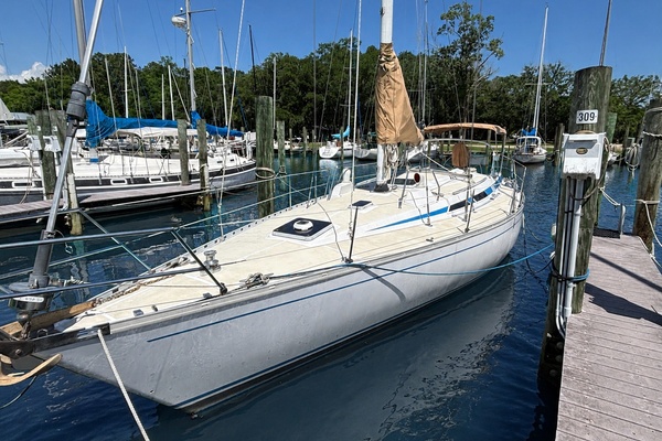 1984 Grand Soleil GS39