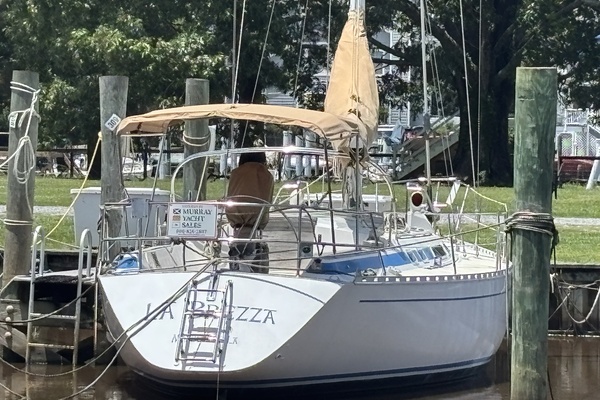 LA BREZZA 39ft Grand Soleil Yacht For Sale