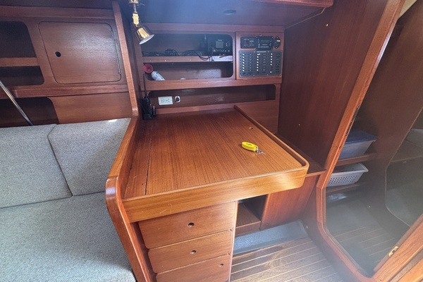 LA BREZZA 39ft Grand Soleil Yacht For Sale