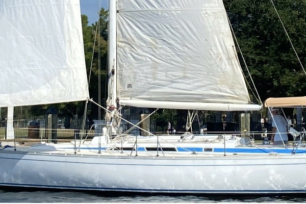 LA BREZZA 39ft Grand Soleil Yacht For Sale