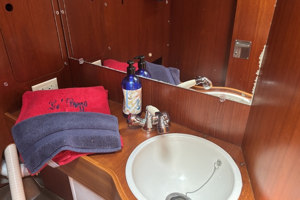 LA BREZZA 39ft Grand Soleil Yacht For Sale