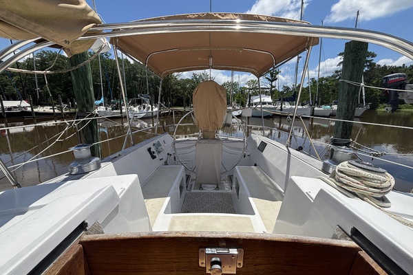 LA BREZZA 39ft Grand Soleil Yacht For Sale