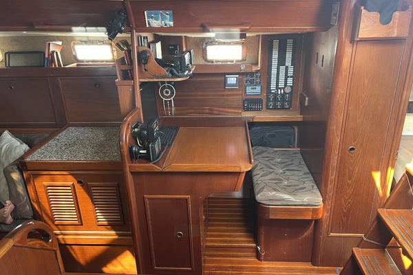 48ft Contest Yacht For Sale