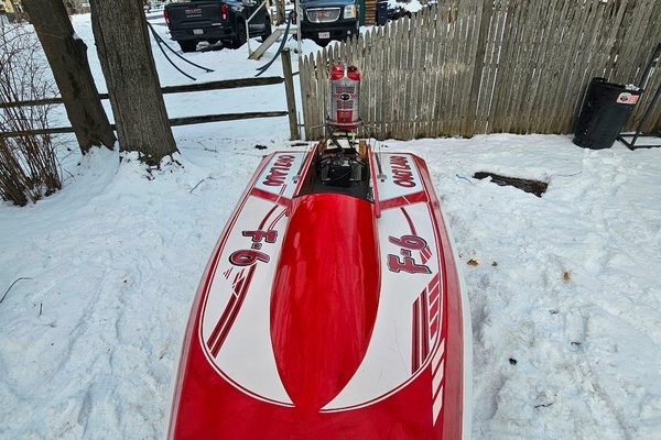 Photo of the 1987 Custom 13' De Silva F Class Akly Race Boat "Outlaw"