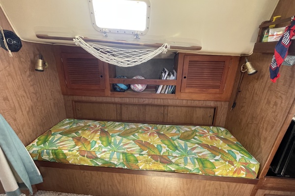 Clover 40ft Morgan Yacht For Sale