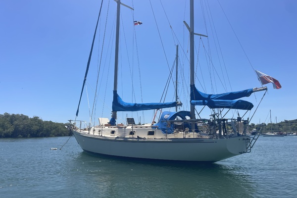 Clover 40ft Morgan Yacht For Sale