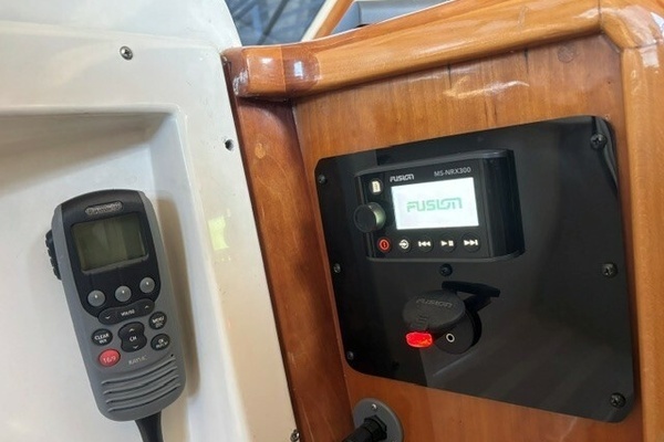 2001 Navigator 48