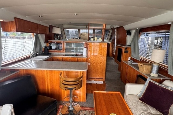 LADY CAPTIVA 48ft Navigator Yacht For Sale