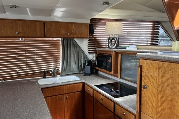 LADY CAPTIVA 48ft Navigator Yacht For Sale