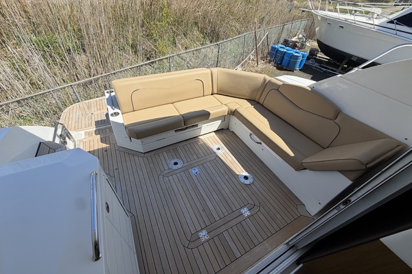 41ft Cruisers Yachts Yacht For Sale