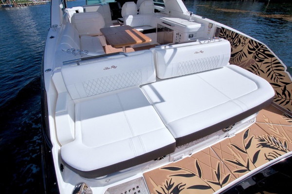 Kelly s Buoys 40ft Sea Ray Yacht For Sale