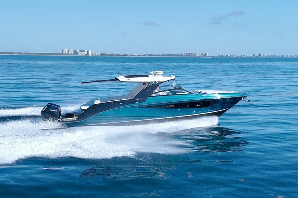 Kelly s Buoys 40ft Sea Ray Yacht For Sale