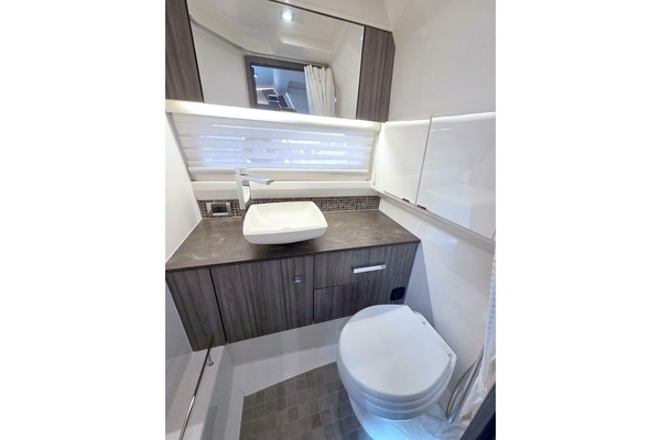 Kelly s Buoys 40ft Sea Ray Yacht For Sale