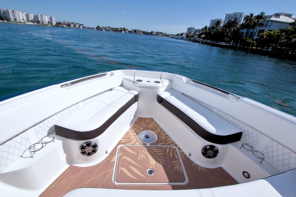 Kelly s Buoys 40ft Sea Ray Yacht For Sale