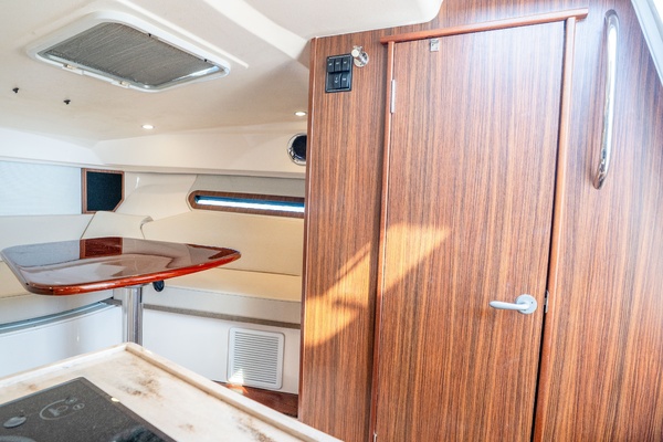 Offshore Asset 34ft Pursuit Yacht For Sale