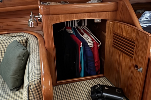 SIS 36ft Little Harbor Yacht For Sale