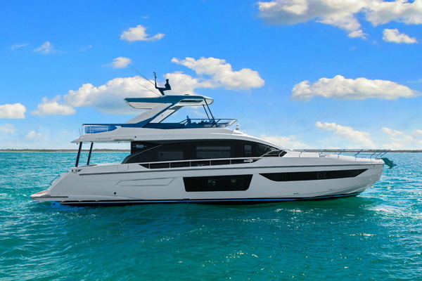 68-ft-Azimut-2025-68 FLY-Naples Florida United States yacht for sale