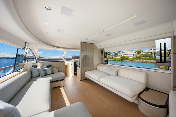 68ft Azimut Yacht For Sale