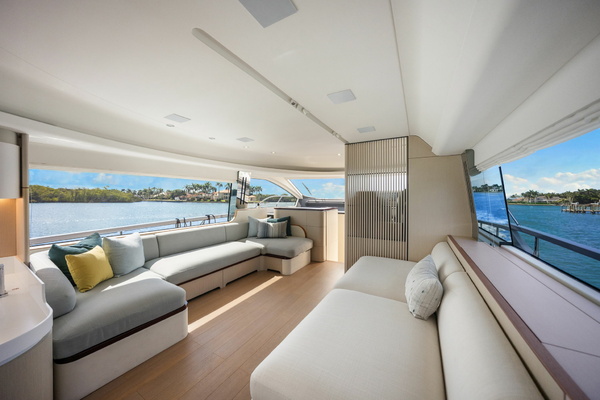 68ft Azimut Yacht For Sale