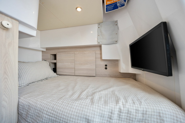68ft Azimut Yacht For Sale