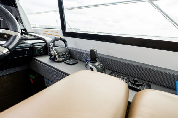 50ft Cruisers Yachts Yacht For Sale