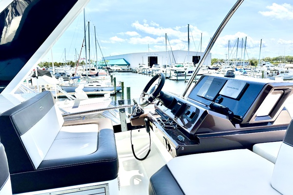 50ft Galeon Yacht For Sale