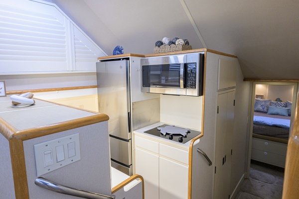 Hatteras 46 - Headwinds