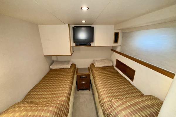 2001 Pacific Mariner 65