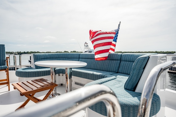 Breakaway 80ft Hatteras Yacht For Sale