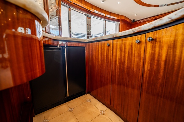 Breakaway 80ft Hatteras Yacht For Sale