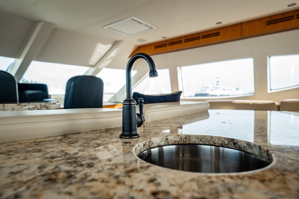 Breakaway 80ft Hatteras Yacht For Sale