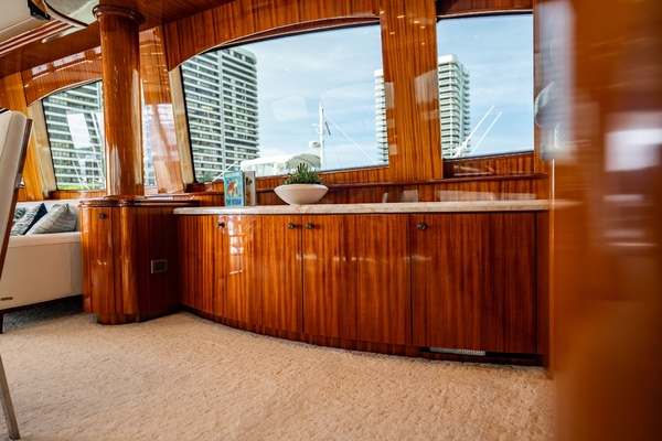 Breakaway 80ft Hatteras Yacht For Sale