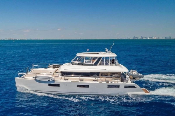 2018 Lagoon 63