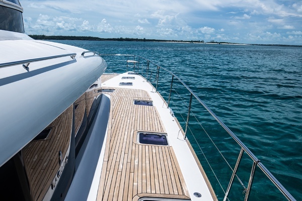 2018 Lagoon 64