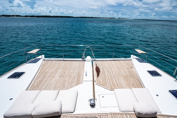 2018 Lagoon 64
