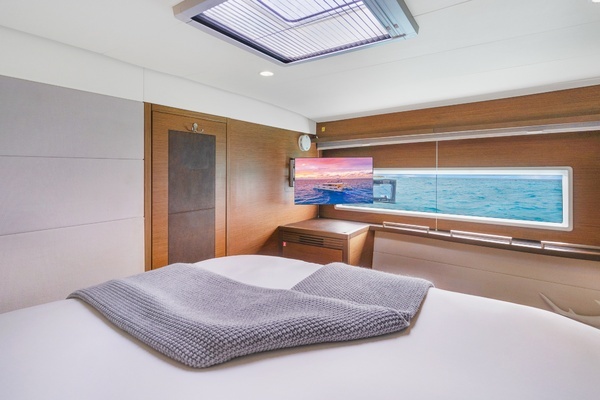 2018 Lagoon 63