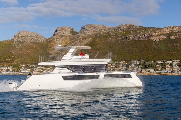 2024 Leeuwin 55