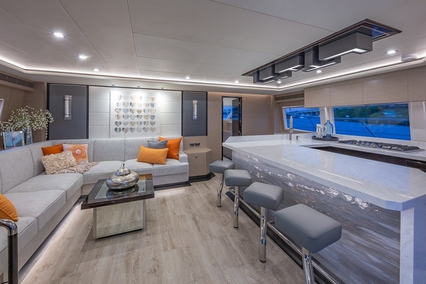 2019 Horizon 60